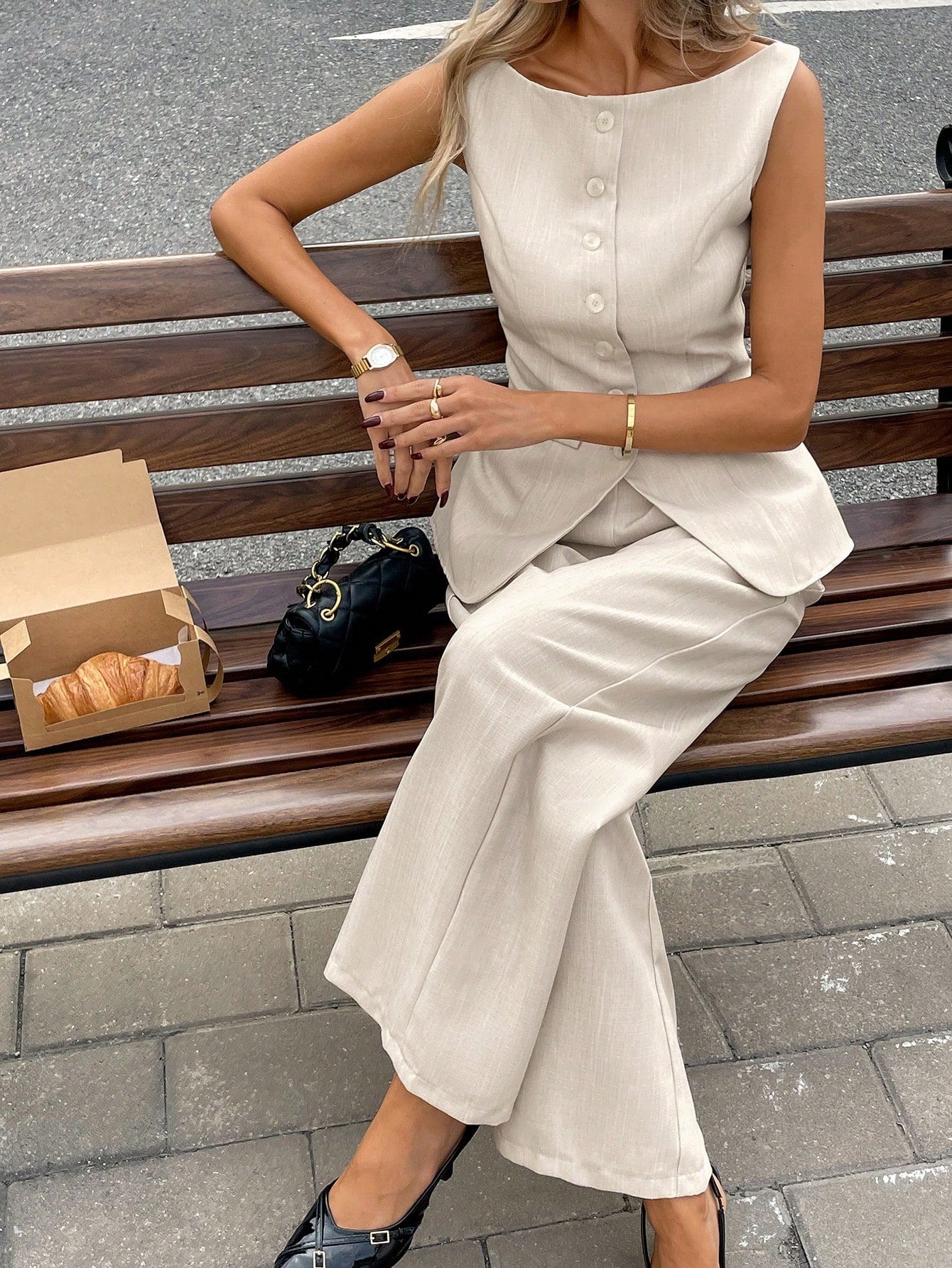 Fashionable Versatile Top For Casual