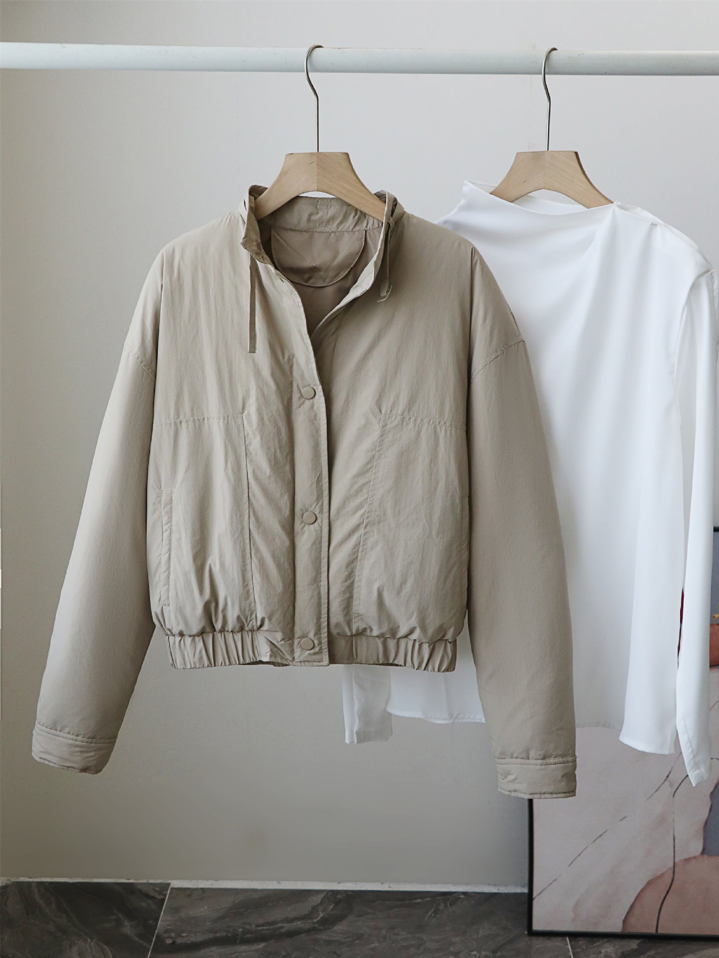 Button Round Neck Women's Down Jacket