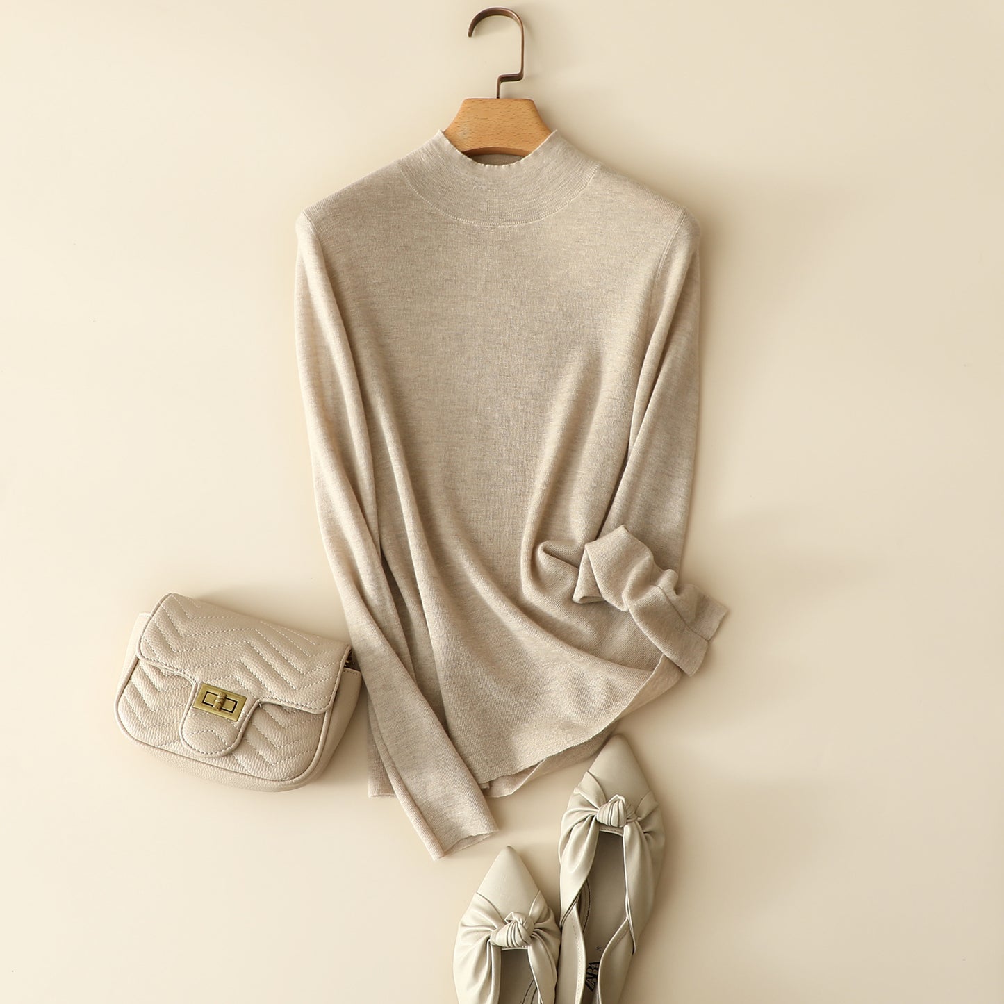 Women's classic half high collar commuting fit