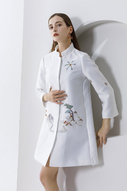 Autumn And Winter Silk Wool Stitching Lace Hit Lace Big Embroidered Mid-length Coat