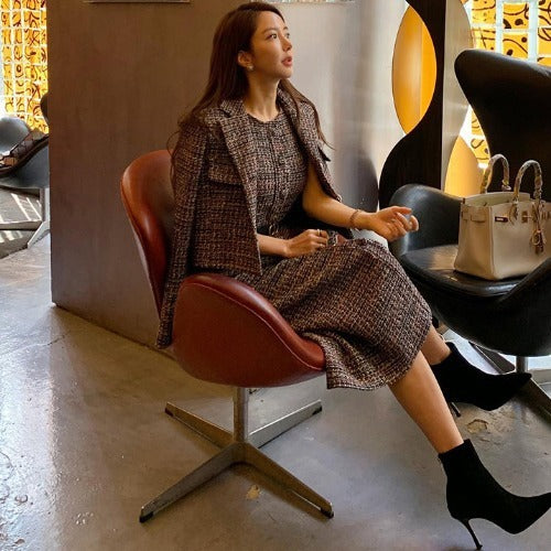 Temperament Ladies Woolen Coat Slim Round Neck Skirt Two-piece Suit