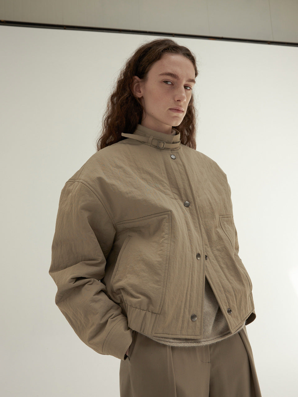Button Round Neck Women's Down Jacket